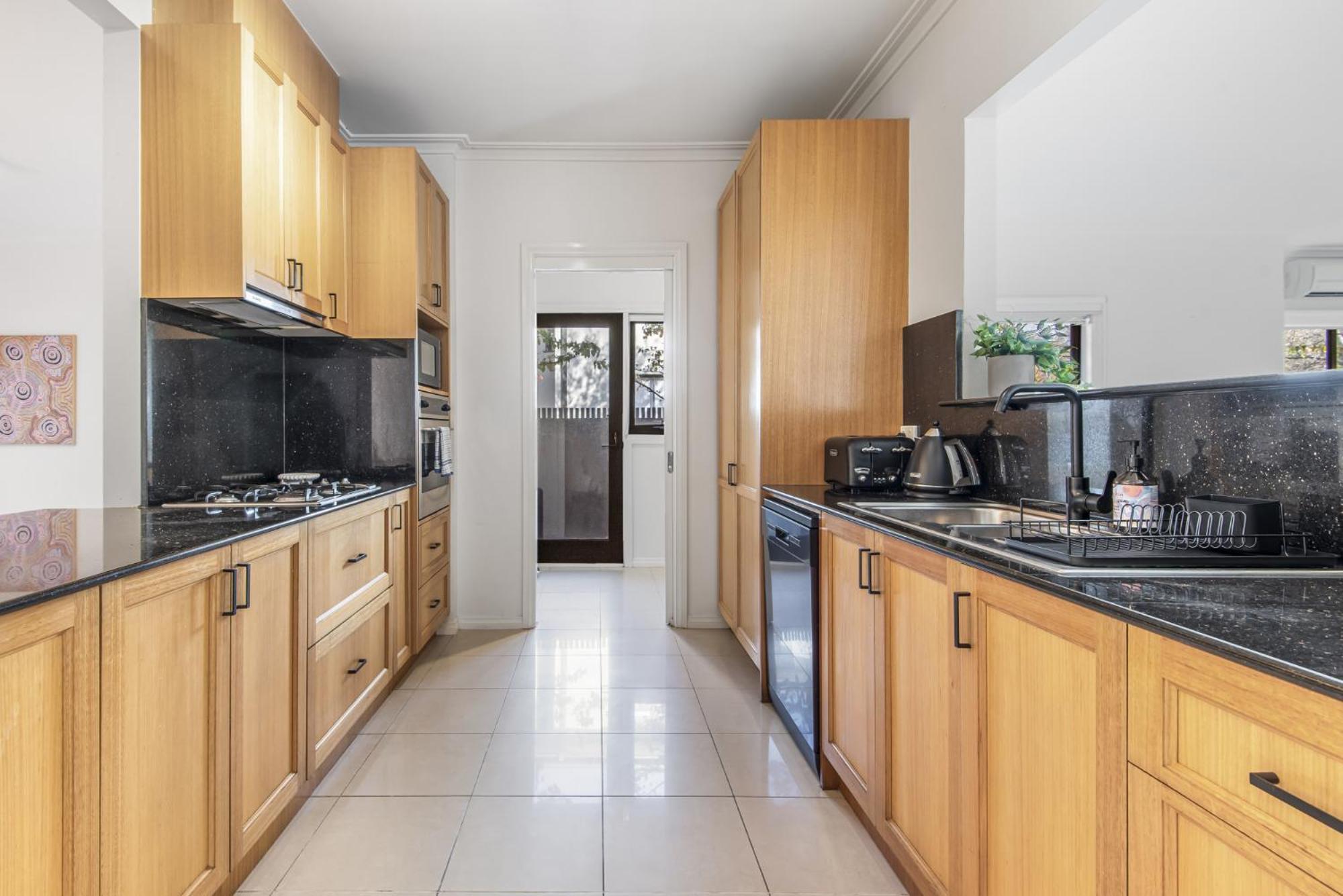 Perfectly Located 4-Bed House In Kensington Villa Melbourne Eksteriør bilde